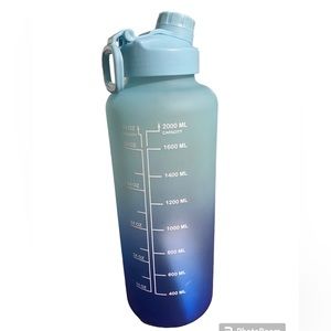 **NEW***64 OZ Motivational Water Bottle with Straw Time Marker BPA Free